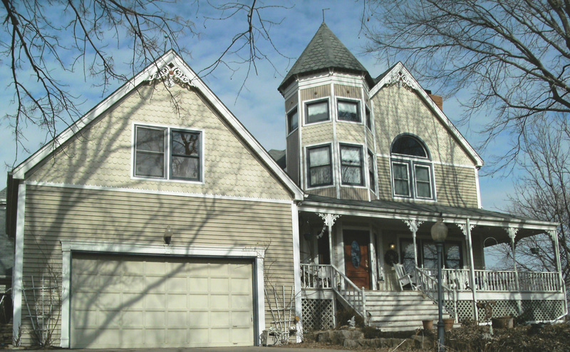 Cornerstone-Home-Improvement-Siding-and-Window-Job-Parkville-MO